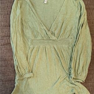 Old Navy Sage Green Long Sleeve Maternity Shirt